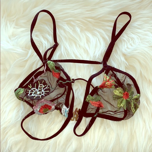 Flower bralette - Picture 1 of 2